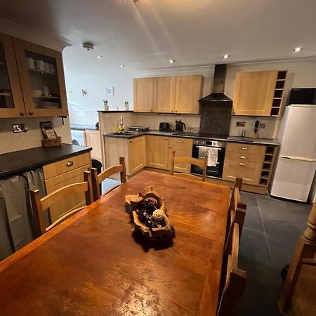 Pet Friendly Cottage Pool Экстерьер фото