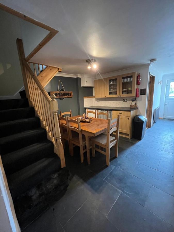 Pet Friendly Cottage Pool Экстерьер фото