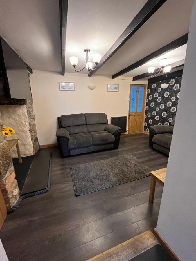 Pet Friendly Cottage Pool Экстерьер фото